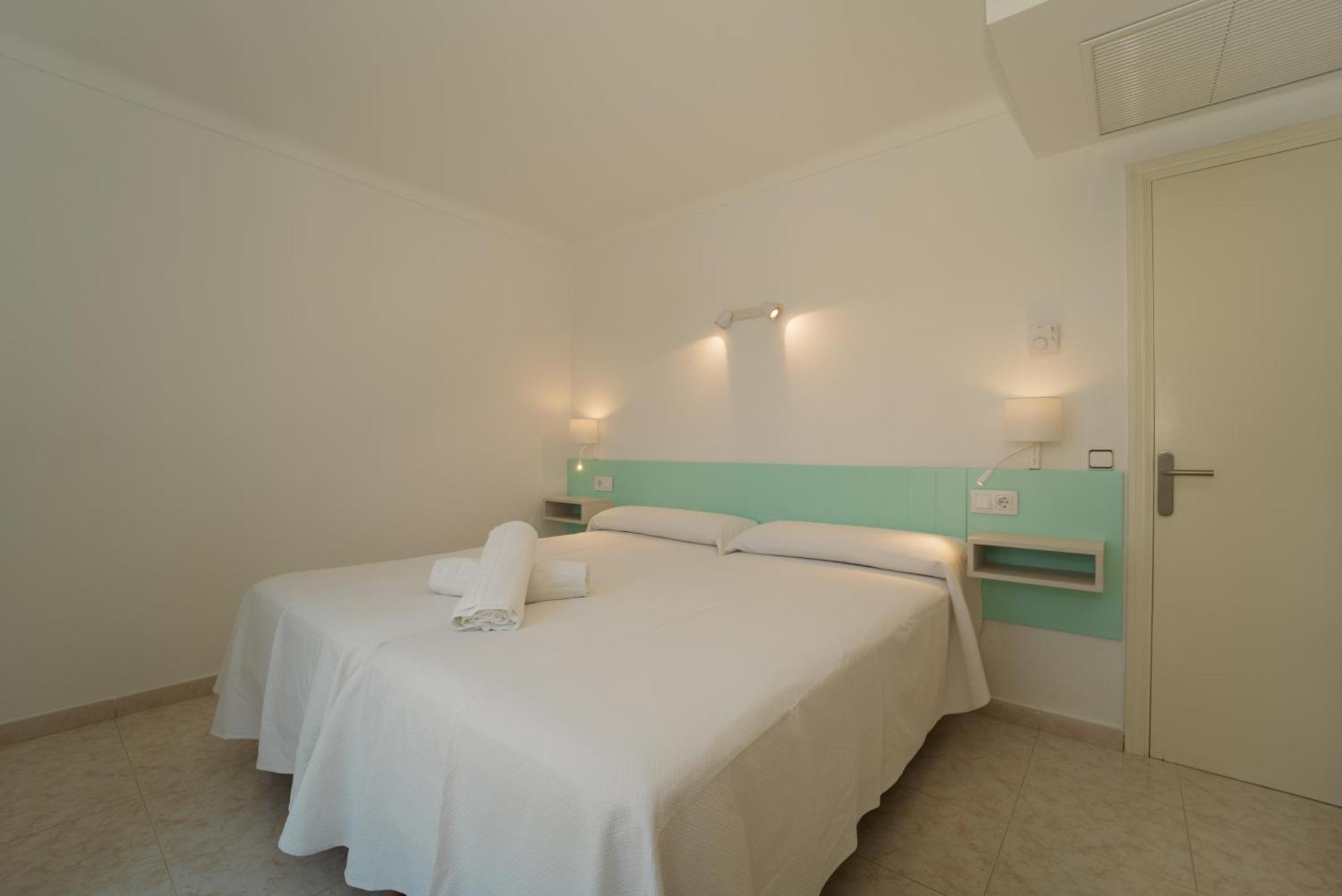 Apartaments Andreas Colonia de Sant Jordi Eksteriør billede