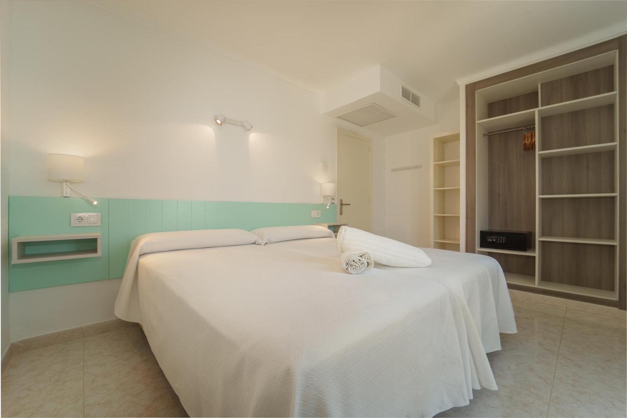 Apartaments Andreas Colonia de Sant Jordi Eksteriør billede